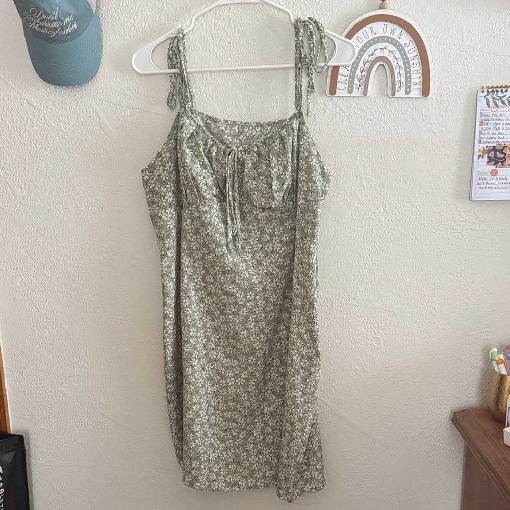 Women’s Curvy/Plus Size Dress